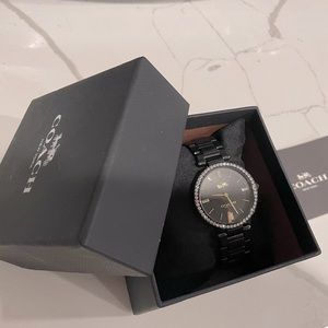 👏🏼PRICE DROP👏🏼 Absolutely stunning brand new woman’s COACH watch.